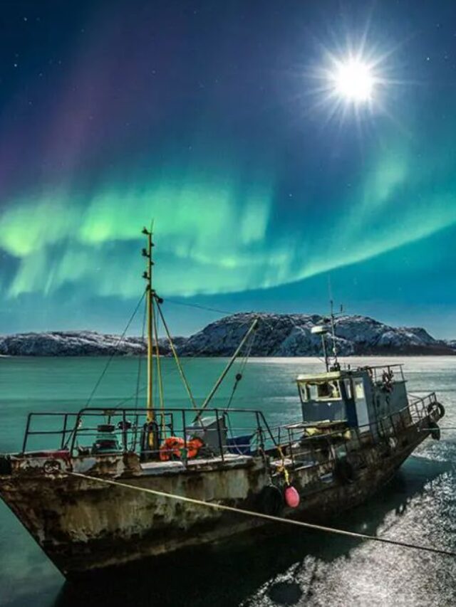 Top 10 Place To See The Northern Lights